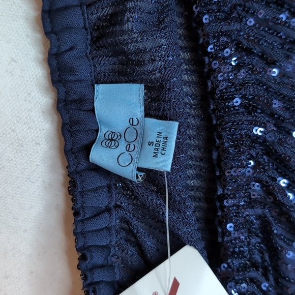 CeCe Sequined Blouse Women's Small Navy  Blouson Tiered Sleeve NWT - Picture 14 of 15